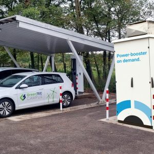 Adaptive Ultra-Charger GreenTEC Campus